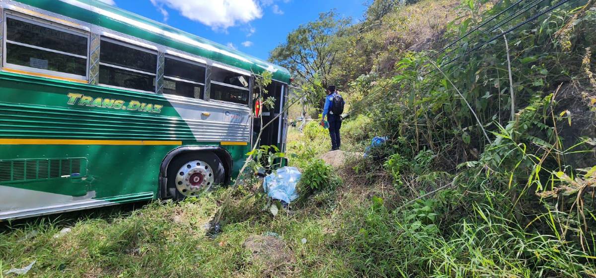 Revelación: ingeniero conducía bus involucrado en accidente fatal con policías