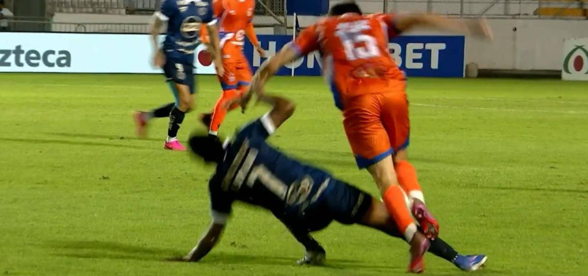 Lágrimas de Serrano, dolor, preocupación en Motagua y salió en ambulancia