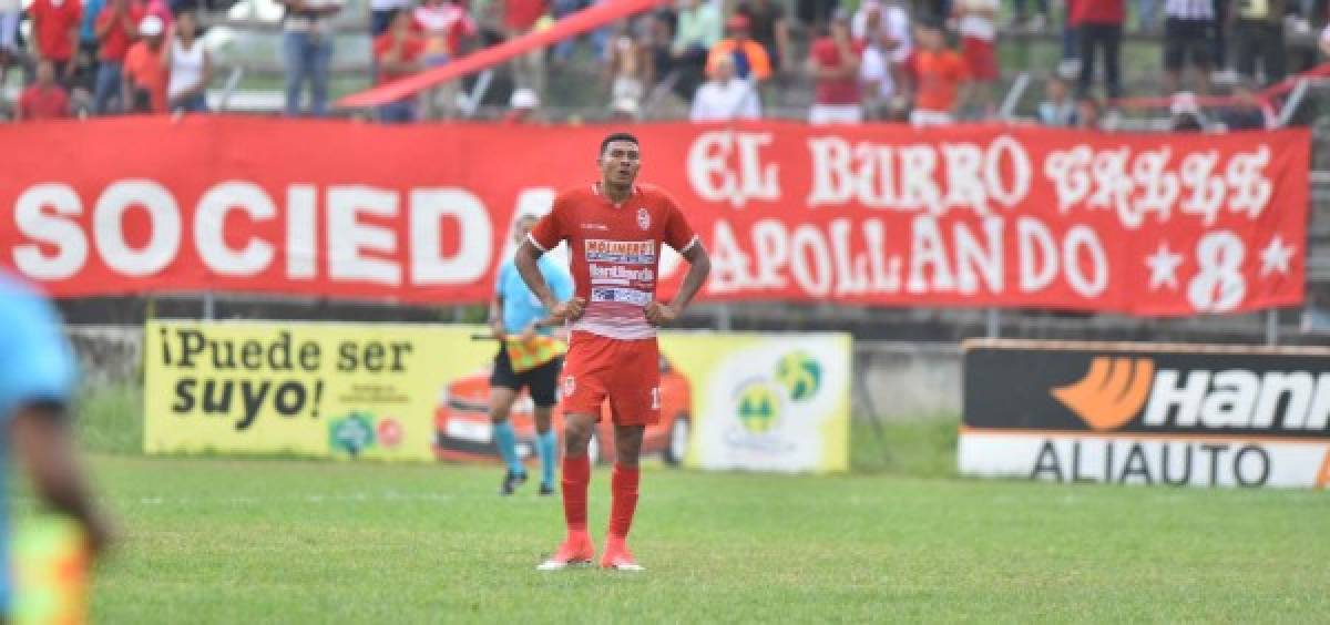 En el estadio de Tocoa se reconstruirán graderías en sombra con capacidad para 4 mil aficionados, 3 mil en tendidos populares y 4 mil en silla y palcos para un aforo de 12 mil espectadores.