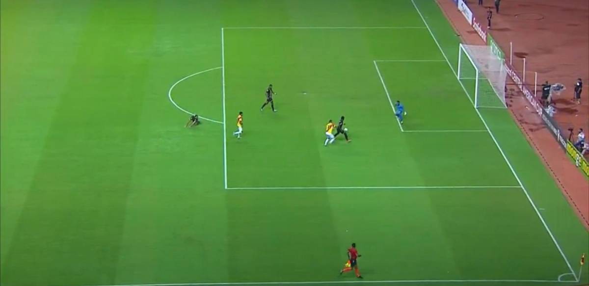 El baile de Olimpia a Estelí, festejos en el Nacional y el oso del Real España