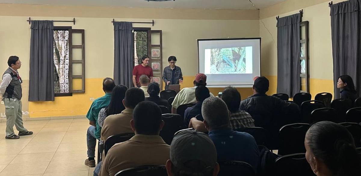 Japoneses buscan tumbas reales en Copán con ayuda de rayos cósmicos