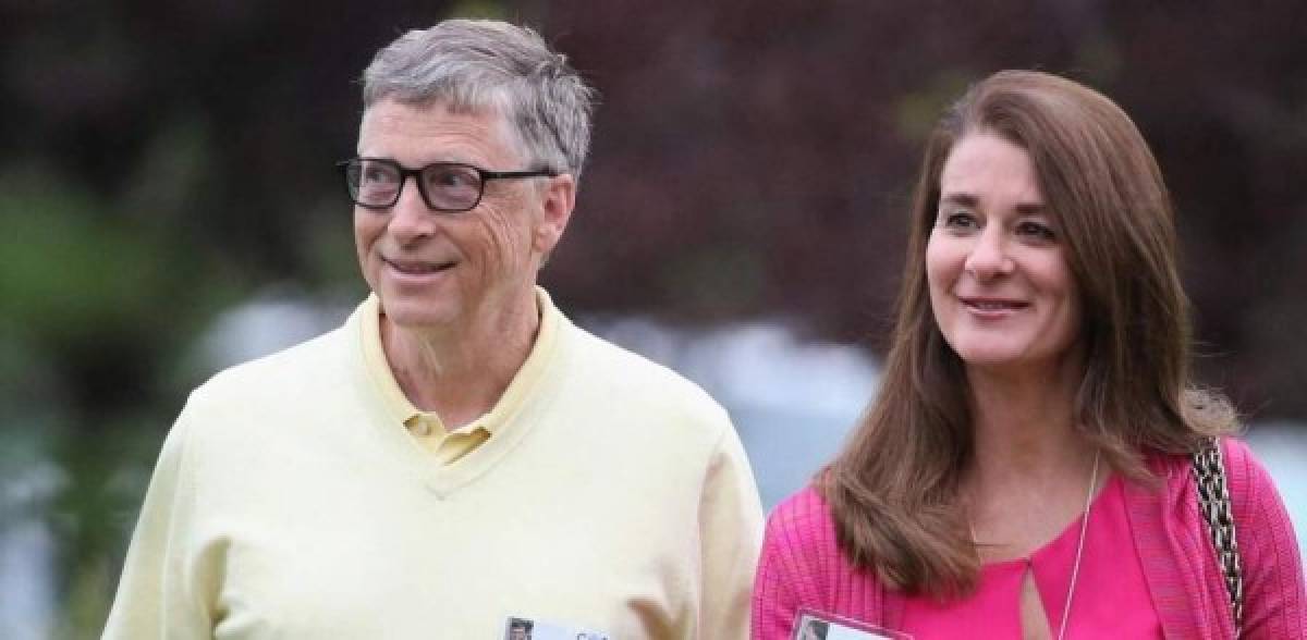 Bill y Melinda Gates anunciaron este lunes el fin de su matrimonio, tras 27 años juntos. Las suspicacias del caso no se han hecho esperar. Gates es un hombre que ha mantenido su vida privada en secreto, sin embargo, algunos detalles de su vida no han pasado desapercibidos.