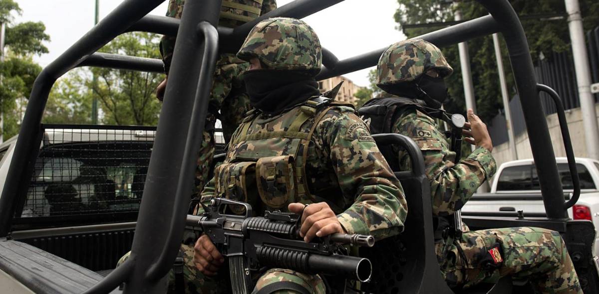 El Ejército mexicano abate a 12 presuntos sicarios en la frontera con EEUU