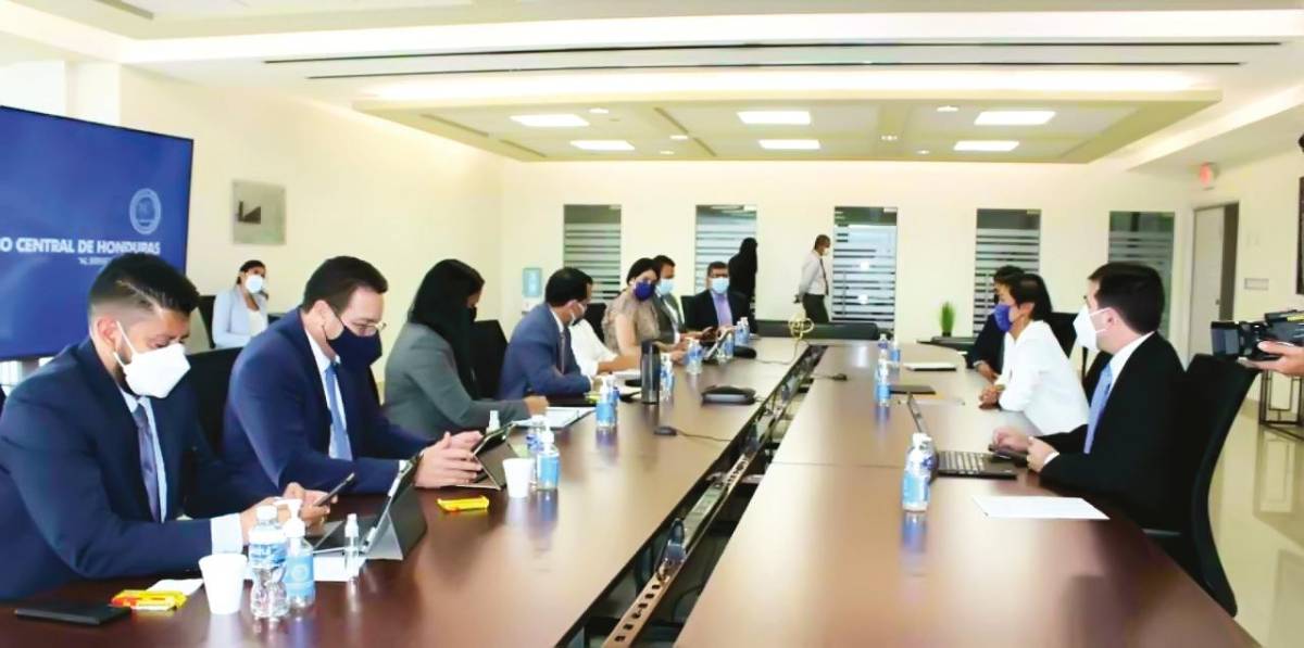 Gabinete y FMI inician reuniones para la quinta revisión del Acuerdo