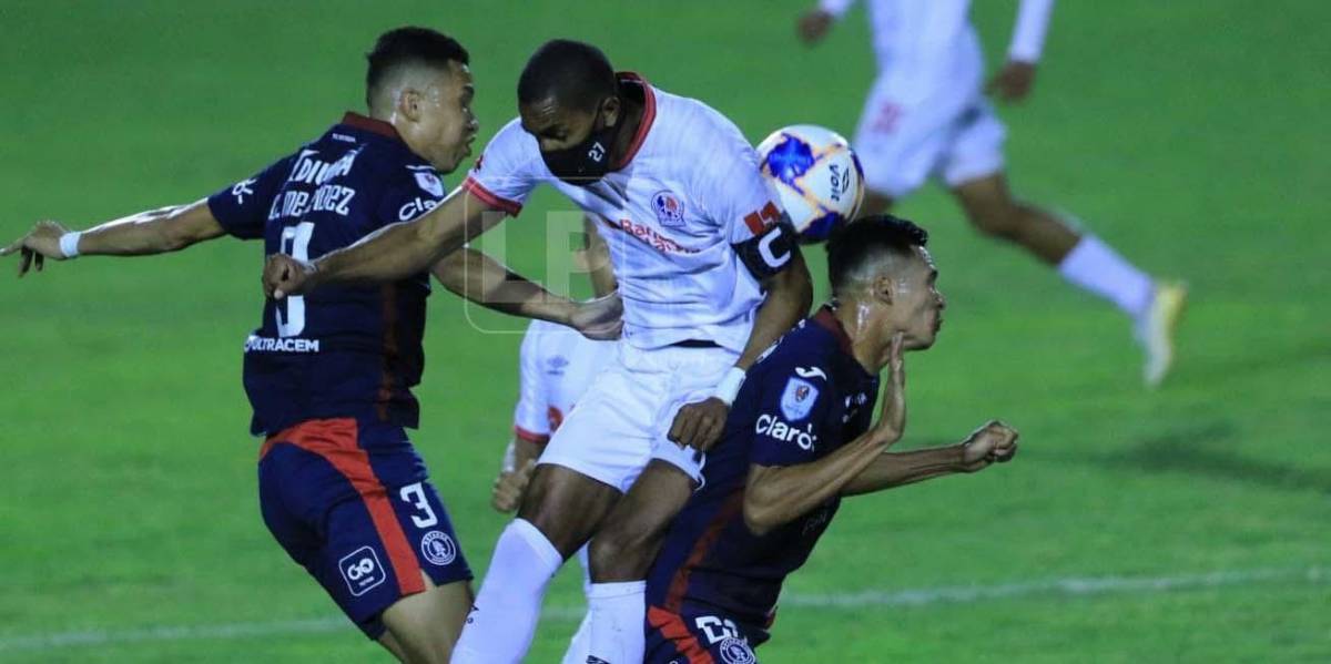 Amargo empate entre Olimpia y Motagua que los deja sin opciones de liderato