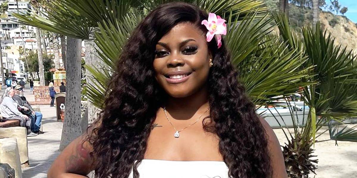 Muere influencer de un ataque de asma durante sus vacaciones