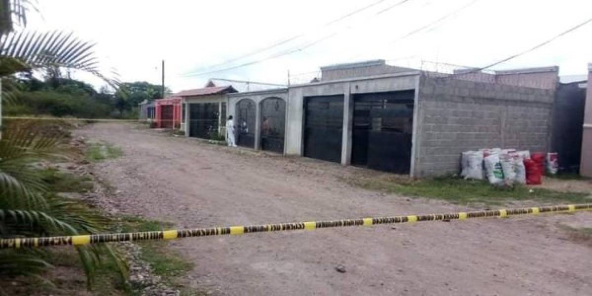 Las víctimas fueron identificadas como Yulisa Sánchez y Luisa Montero, quienes fueron atacadas de manera violenta alrededor de las 2:00 am en la residencial Lempira.