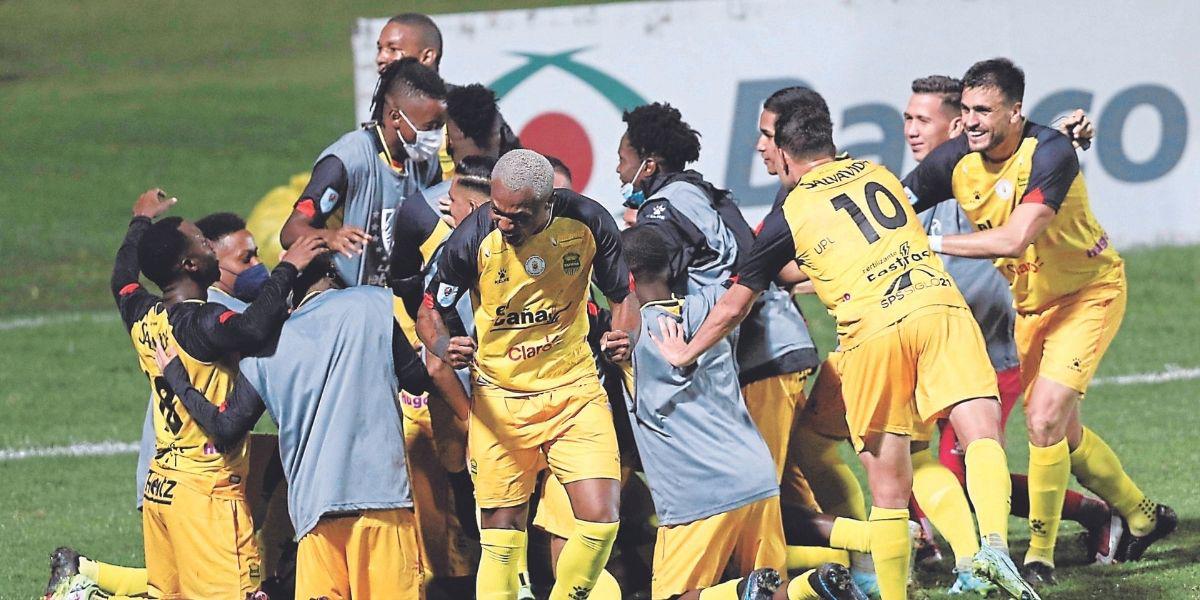 Real España llega con mejores números a la gran final contra Olimpia