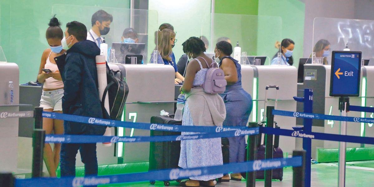 Demandan celeridad en licitación de aeropuertos