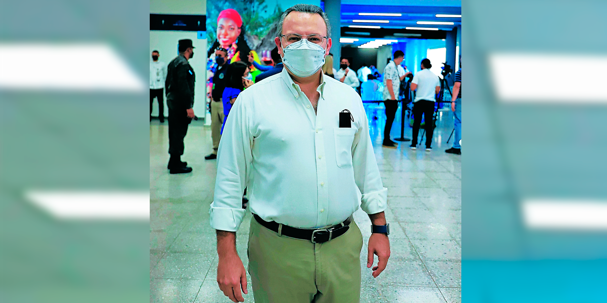 Leo Castellón: “Contrato de Adimex durará hasta que termine la transición de Ehisa”