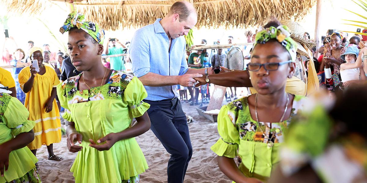 Virales: El príncipe William y Kate Middleton bailan con una comunidad garífuna en BeliceV