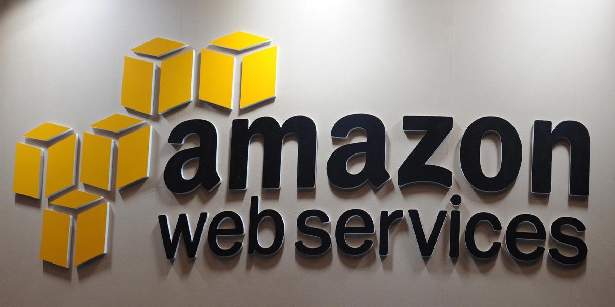 Un corte en la nube de Amazon colapsa decenas de aplicaciones en EEUU