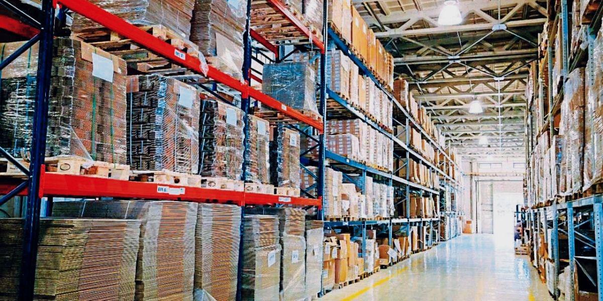 Aduanas lanza consulta para habilitar depósitos especializados