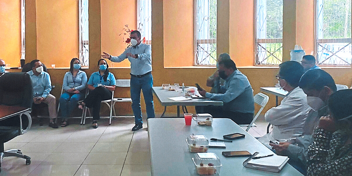 Reapertura de triajes propone la comisión de transición de Salud