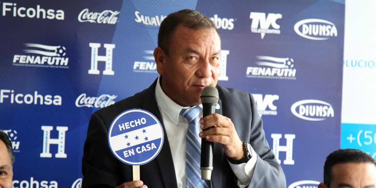 Carlos Tábora será asistente de ‘Bolillo’ Gómez en la Selección de Honduras