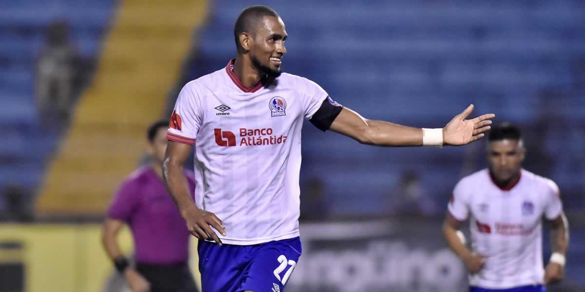 Jerry Bengtson, cerca de ser el segundo máximo goleador en la historia de la Liga Nacional