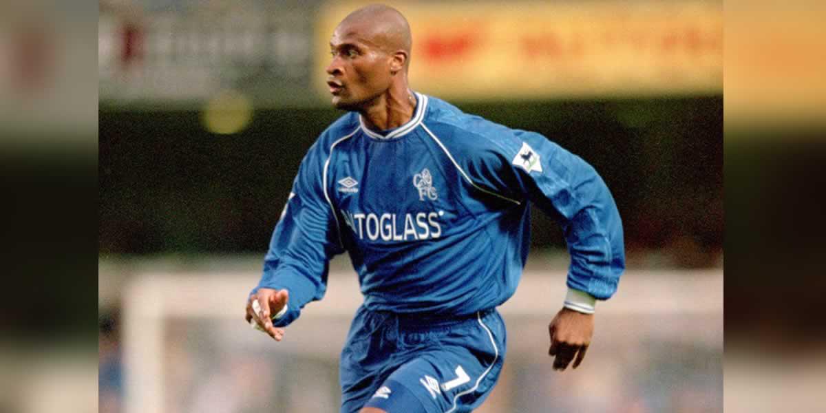 8. Winston Bogarde - El central holandés fue fichado por el Chelsea sin que el entrenador, Gianluca Vialli, lo hubiera pedido. Tras el despido del técnico, llegó al banquillo Claudio Ranieri y lo primero que pidió fue la salida del defensa, incluso el italiano lo puso a entrenar con el filial. “Quizá sea considerado el peor fichaje de la Premier, pero no me importa”, comentó el jugador, debido al dineral que cobraba.