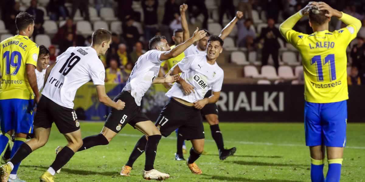 El Cádiz del ‘Choco‘ Lozano, eliminado de la Copa del Rey por un equipo de tercera división