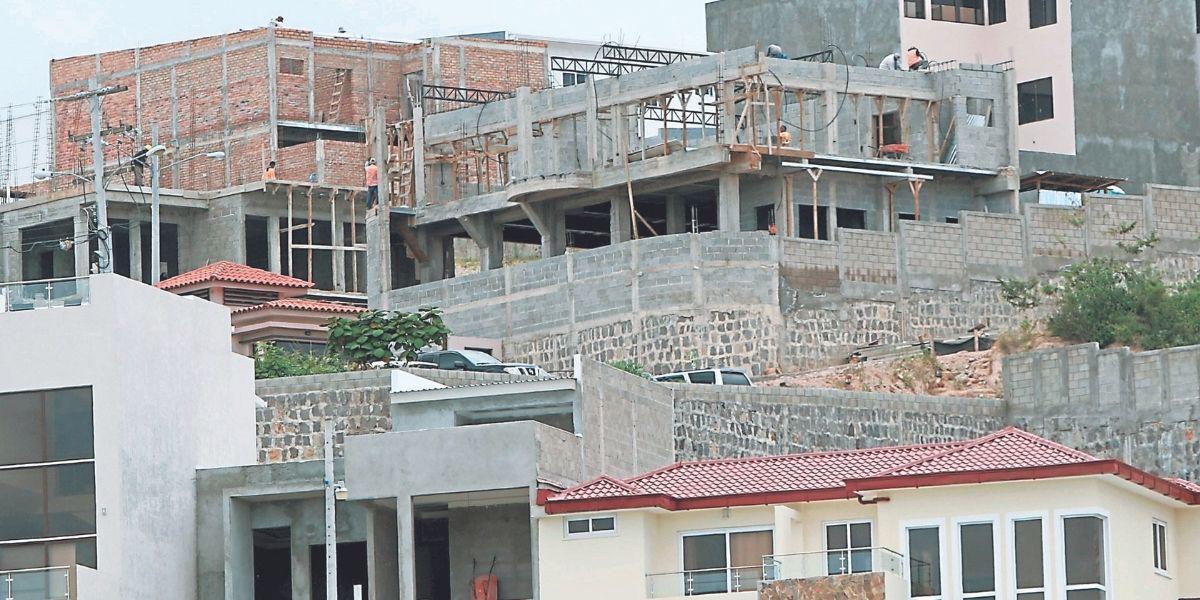 Sectores califican de “paquetazo” decreto para eliminar exoneración