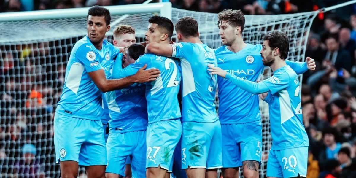 Manchester City se distancia en la cima de la Premier League tras vencer al Brentford