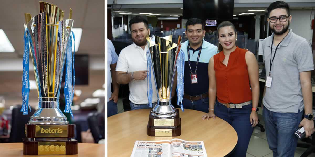 ¿Dónde fue creada? La Copa Betcris visitó la Redacción de Diario LA PRENSA