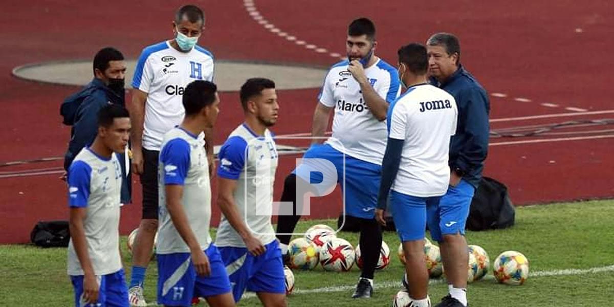 Con poco entusiasmo, la Selección de Honduras entrenó pensado en el duelo contra El Salvador
