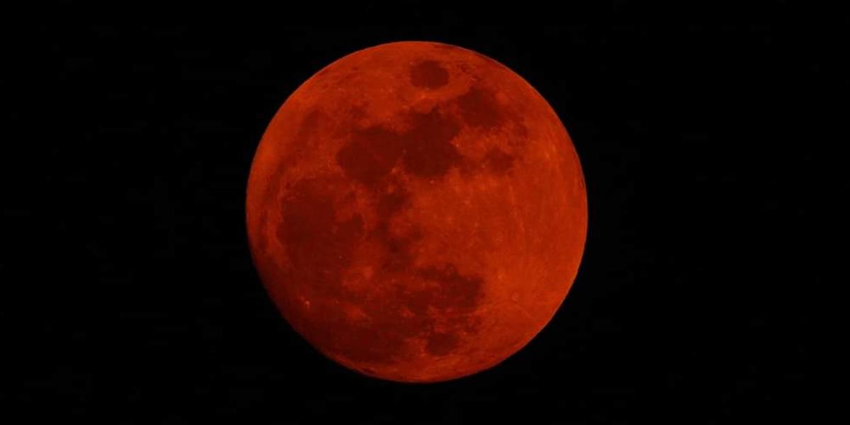 Luna de sangre: La Luna se eclipsará por completo la madrugada de este domingo al lunes