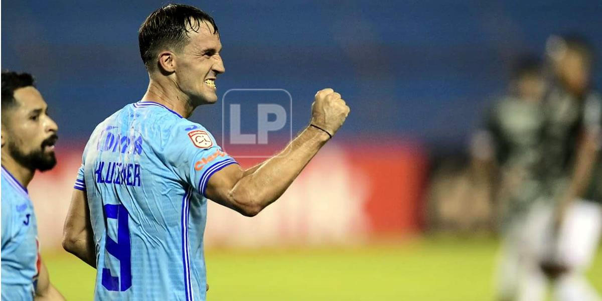 Gonzalo Klusener firmó el segundo gol de Motagua y así celebró.