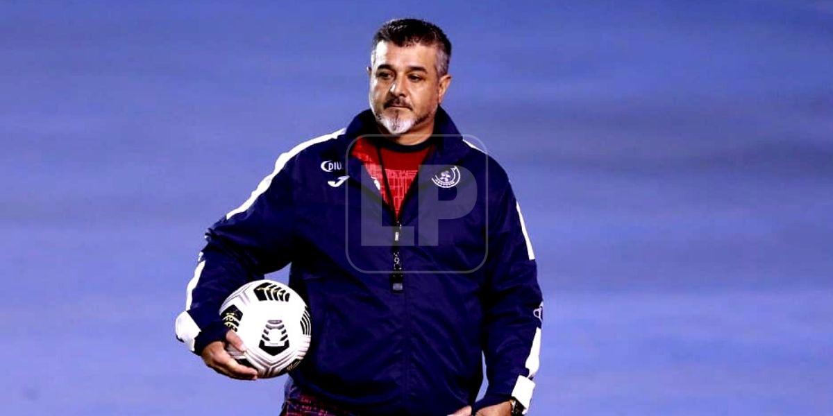 Junta directiva de Motagua tomará una decisión sobre Diego Vázquez el lunes