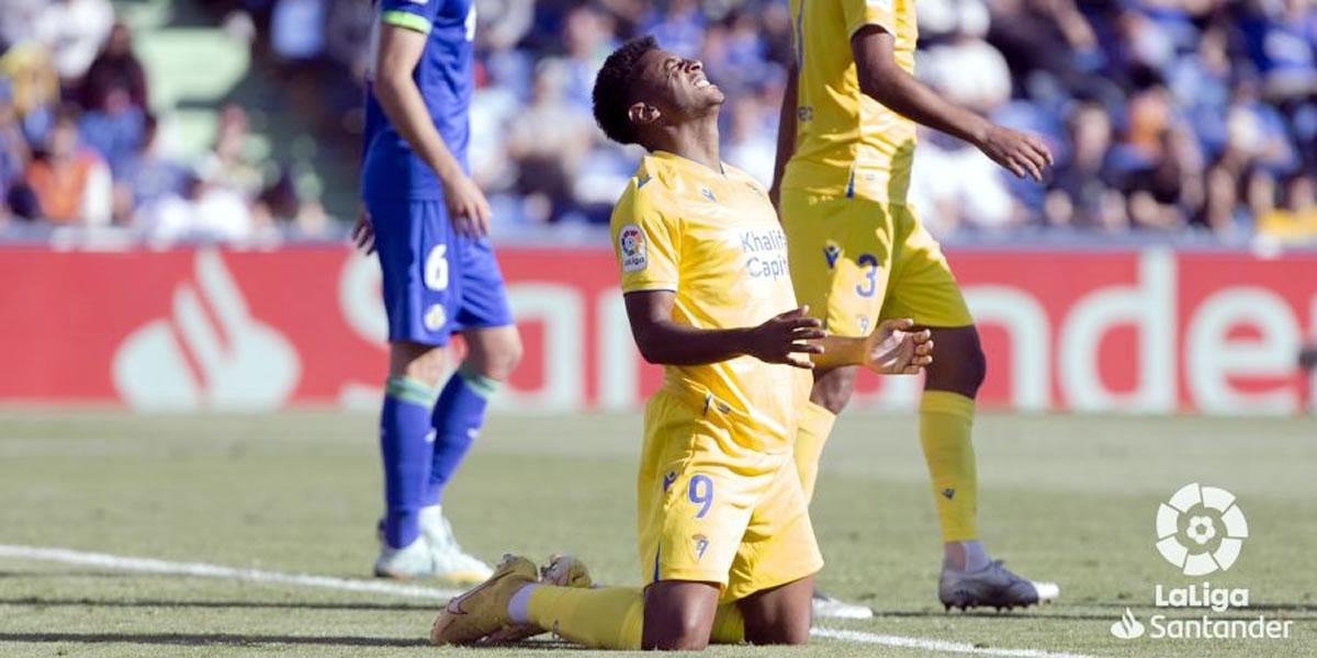 El Cádiz con ‘Choco‘ Lozano titular saca un empate en su visita al Getafe y sigue en el descenso de la Liga Española