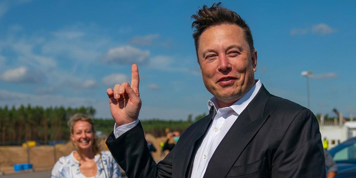 Investigan a Elon Musk por no revelar a tiempo su participación en Twitter
