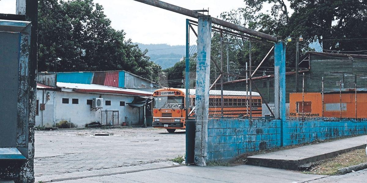 FNAMP investiga amenazas de extorsión a empresas de transporte