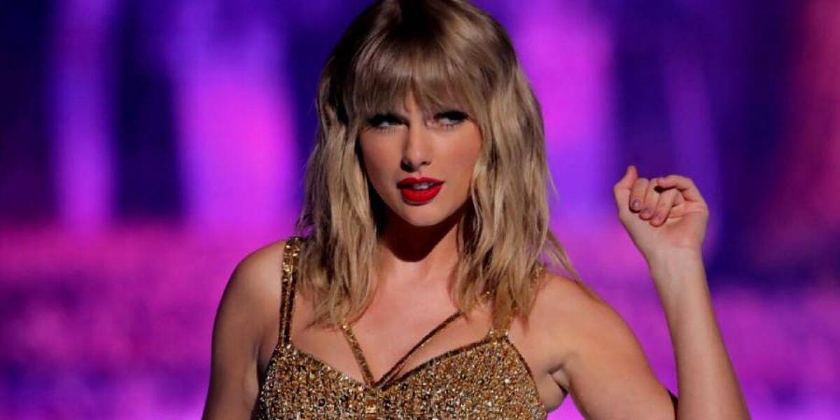 Taylor Swift publica una nueva versión de su tema “Christmas Tree Farm”