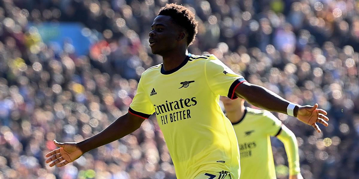 Arsenal se asienta en la cuarta plaza y hace historia en la Premier League