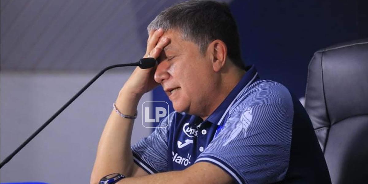‘Bolillo‘ Gómez, hundido por no ganar en casa: “Me preocupa, me entristece y me emberraca”