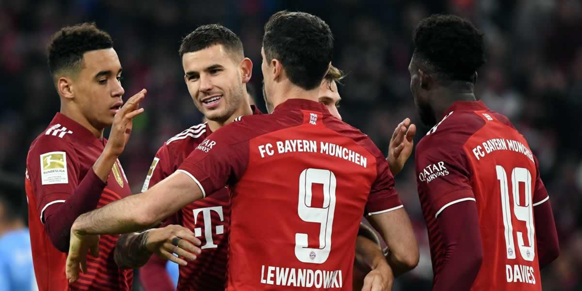 El Bayern ganó al Friburgo y se escapa como líder de la Bundesliga tras derrota del Borussia Dortmund