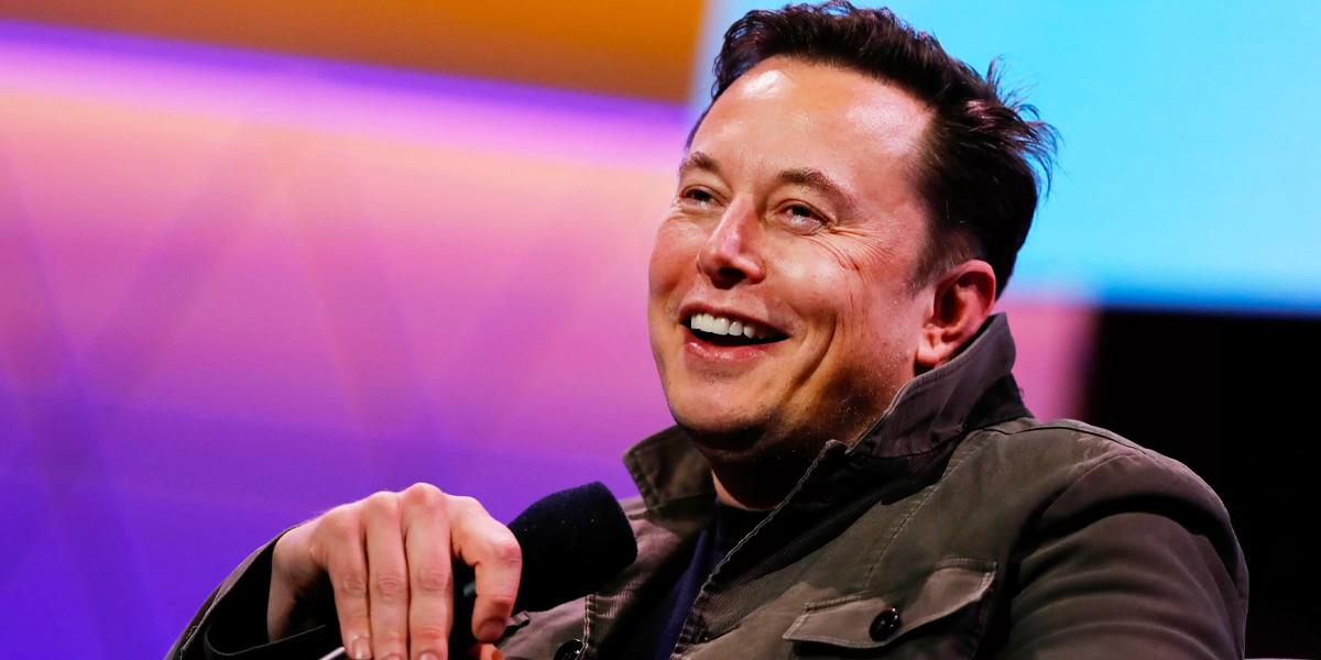 Elon Musk cuestiona explicación del director de Twitter sobre cuentas falsas