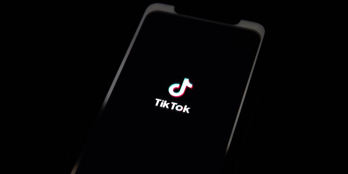 TikTok suspende la transmisión de videos en vivo en Rusia