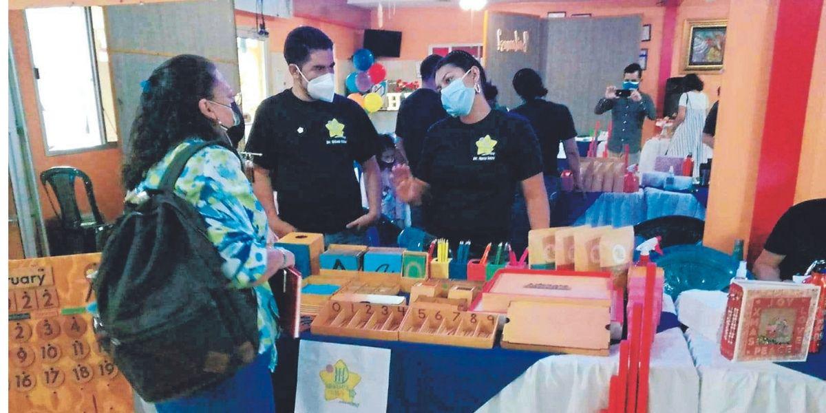 Emprenden en método Montessori