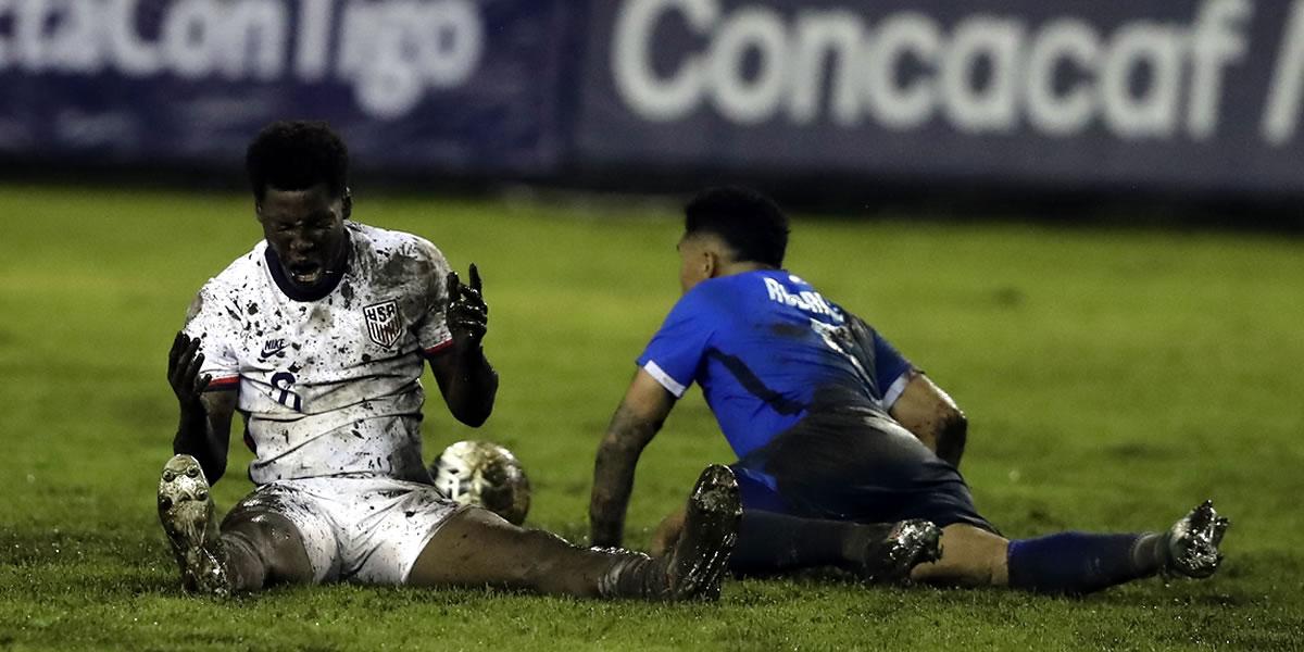 El Salvador y Estados Unidos clasifican a la Copa Oro 2023 con un agónico empate para los ‘gringos‘