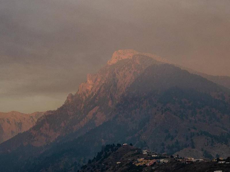 El nuevo punto eruptivo surgido la víspera en el volcán de Cumbre Vieja, en La Palma.