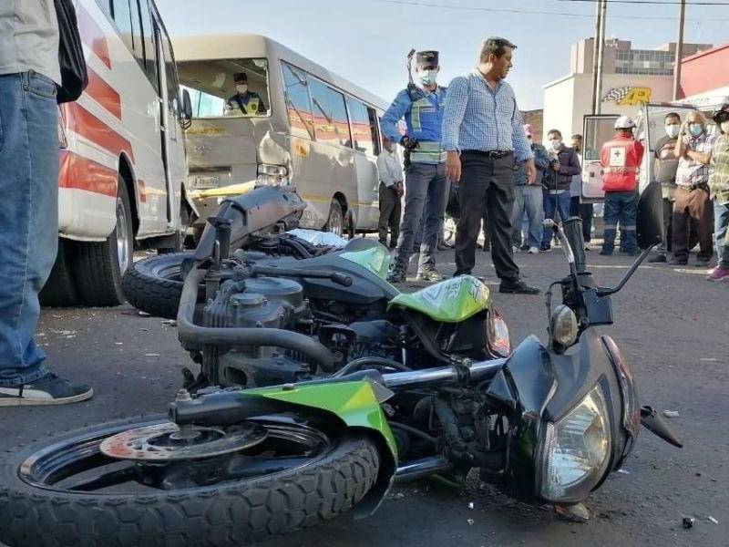 La fémina murió al instante, después del impacto.