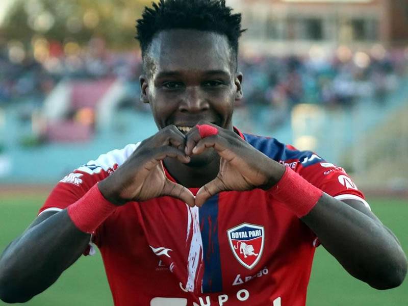 Román Rubilio Castillo no seguirá en el Royal Pari de Bolivia.