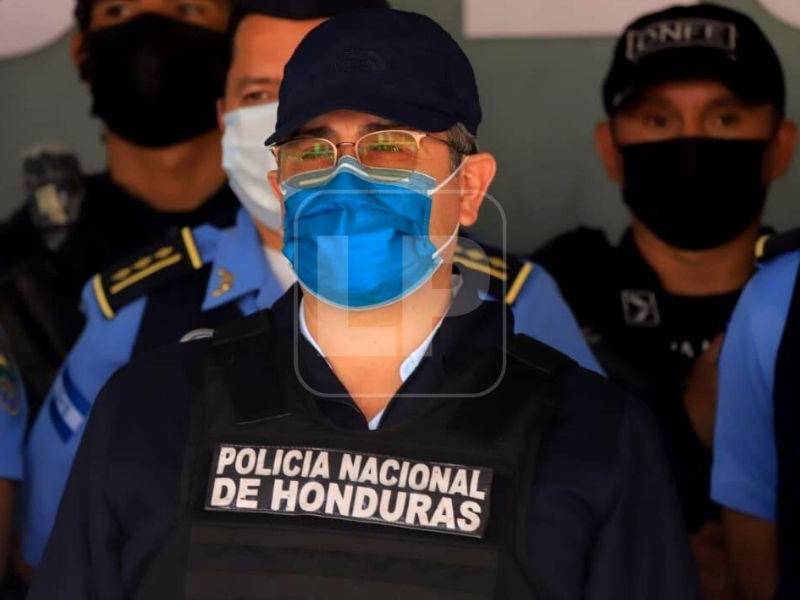 El expresidente está recluido a espera de la decisión del juez.