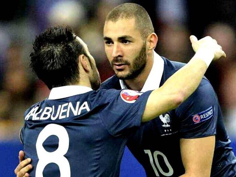 Benzema y Valbuena compartiendo en el seleccionado francés.