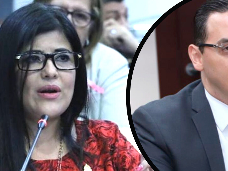 Aguirre es presidente en funciones del CNE.