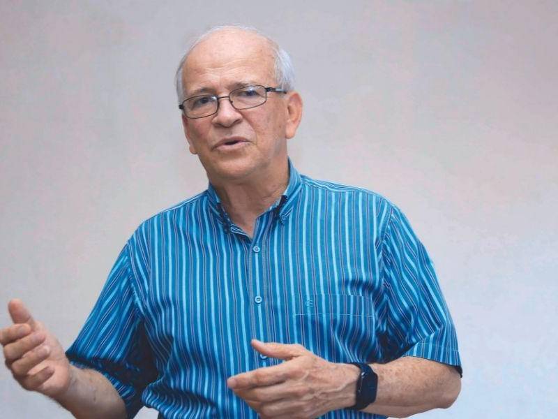 Villegas es diputado, en la actualidad, pero no sería reelegido en el proceso electoral de 2021.