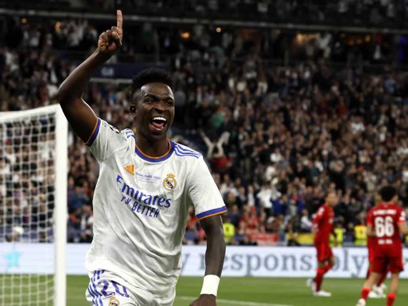 Vinicius celebrando su gol contra el Liverpool en la final de la Champions League.