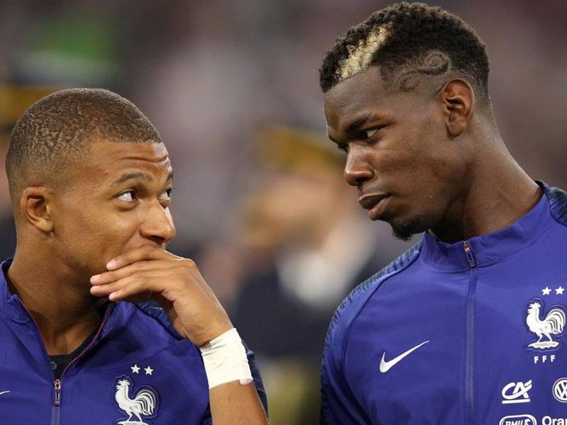 Kylian Mbappé negó tener problemas con Paul Pogba pese al embrollo familiar del mediocampista de la Juventus.