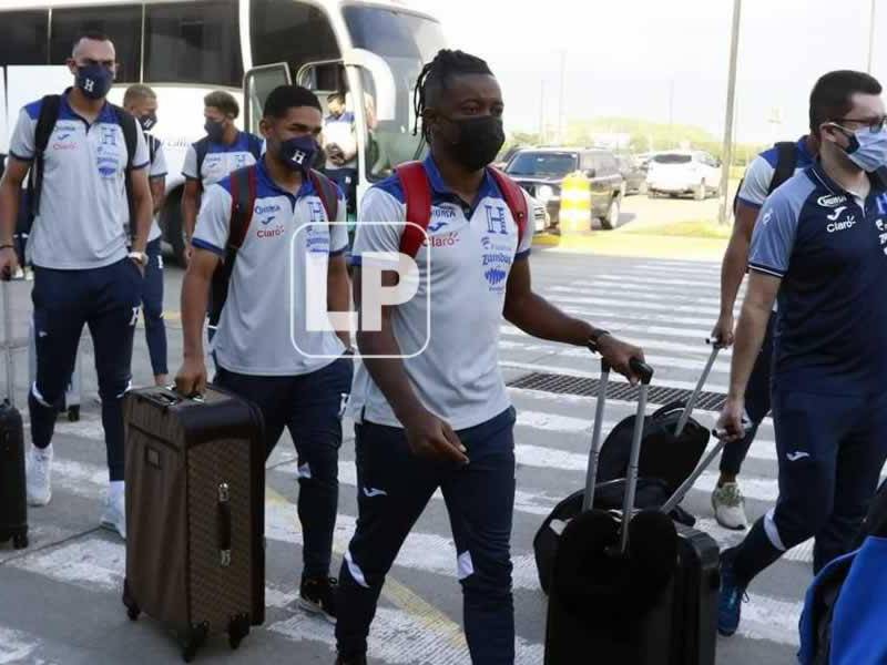 Wisdom Quaye y Marco Aceituno no pudieron viajar a Estados Unidos al no tener completo el esquema de vacunación.